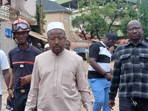 Construction anarchique, occupation des bordures de mer : le ministre Sy Savané lance des opérations pour ‘’que Conakry redevienne une capitale’’ Construction anarchique, occupation des bordures de mer : le ministre Sy Savané lance des opérations pour ‘’que Conakry redevienne une capitale’’